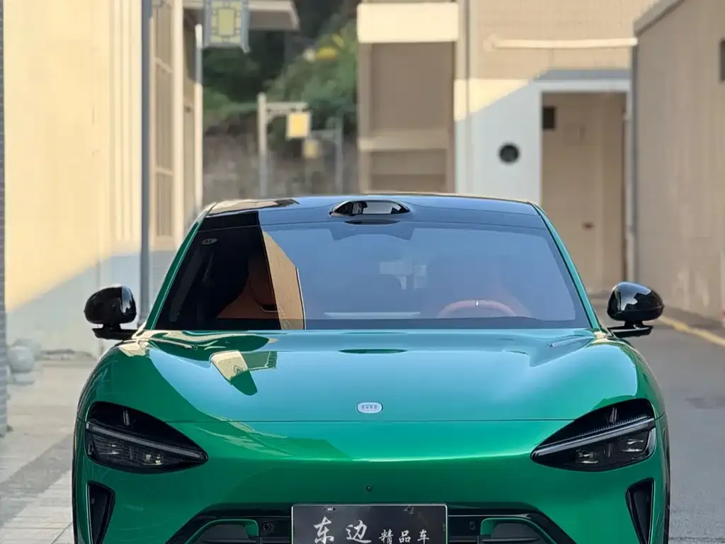 Xiaomi YU7 — фото 7