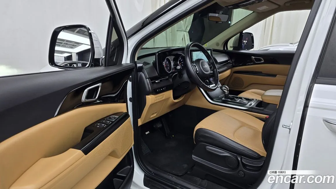 Kia Carnival 2023 из KR, фото 3
