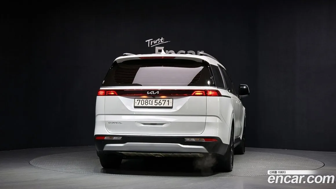 Kia Carnival 2023 из KR, фото 4