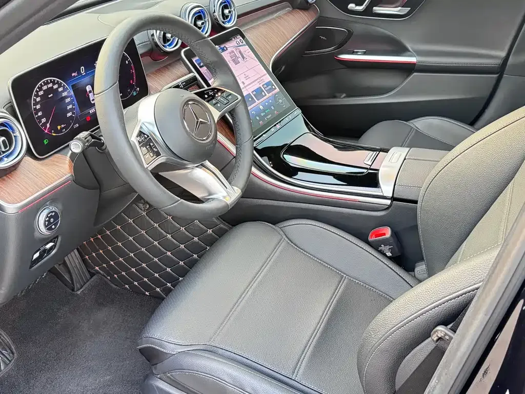Mercedes-Benz C-Class 2024 из CN, фото 8