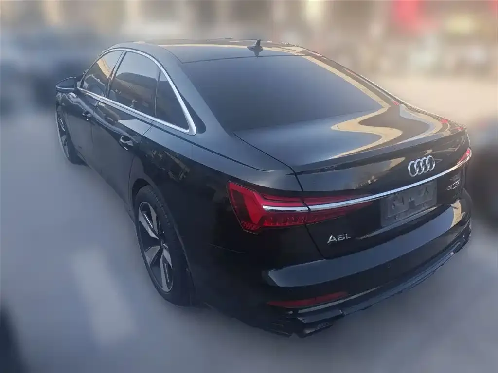 Audi A6L 2021 из CN, фото 10