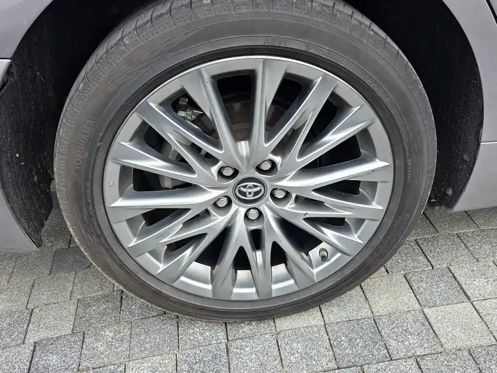 Toyota Avalon 2022 из CN, фото 10