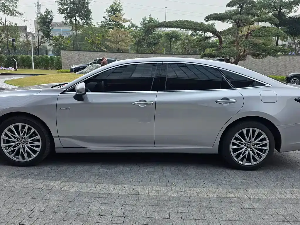 Toyota Avalon 2022 из CN, фото 8