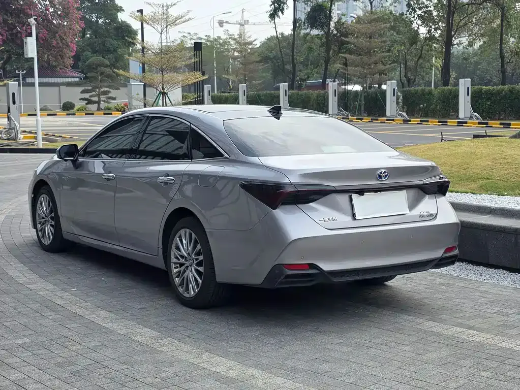 Toyota Avalon 2022 из CN, фото 5