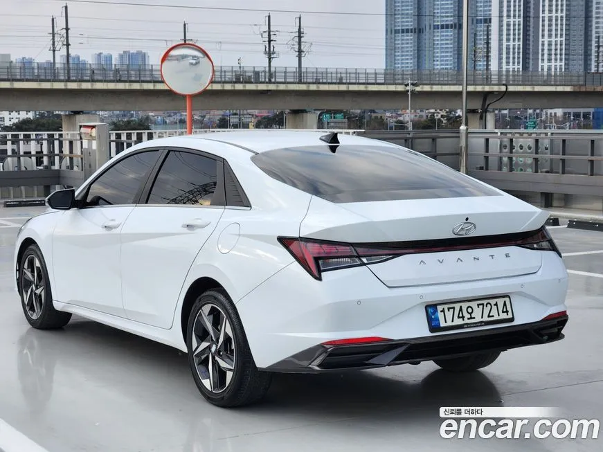 Hyundai AVANTE — фото 6