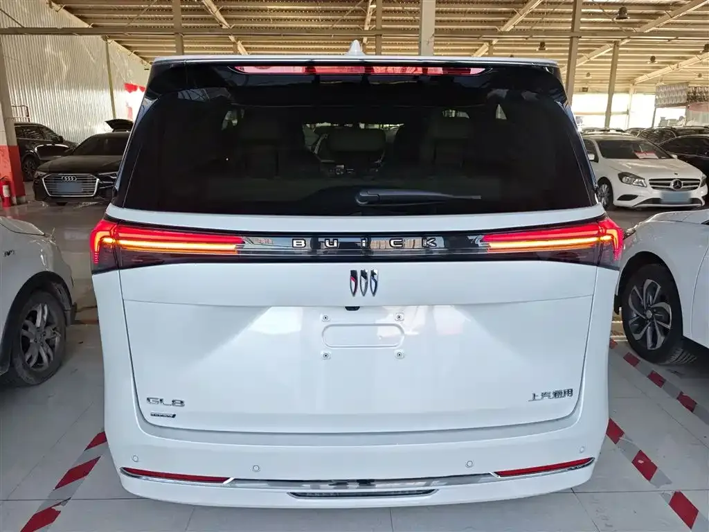 Buick GL8 Hybrid 2026 из CN, фото 6