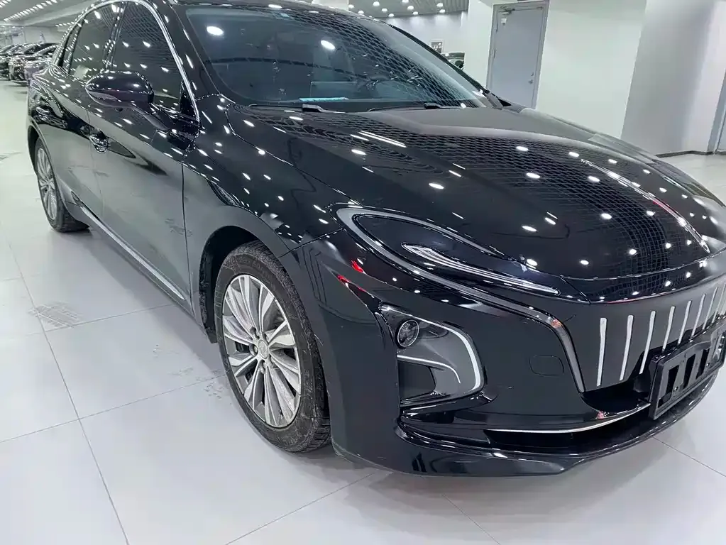 Hongqi E-QM5 2024 из CN, фото 2