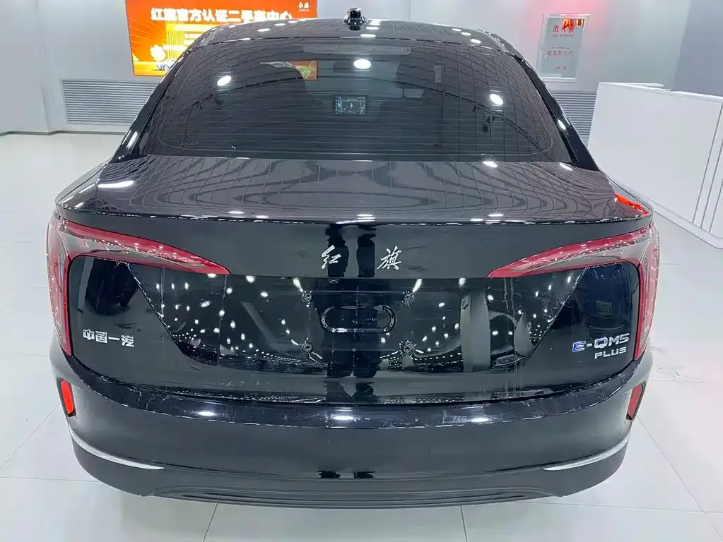 Hongqi E-QM5 2024 из CN, фото 4
