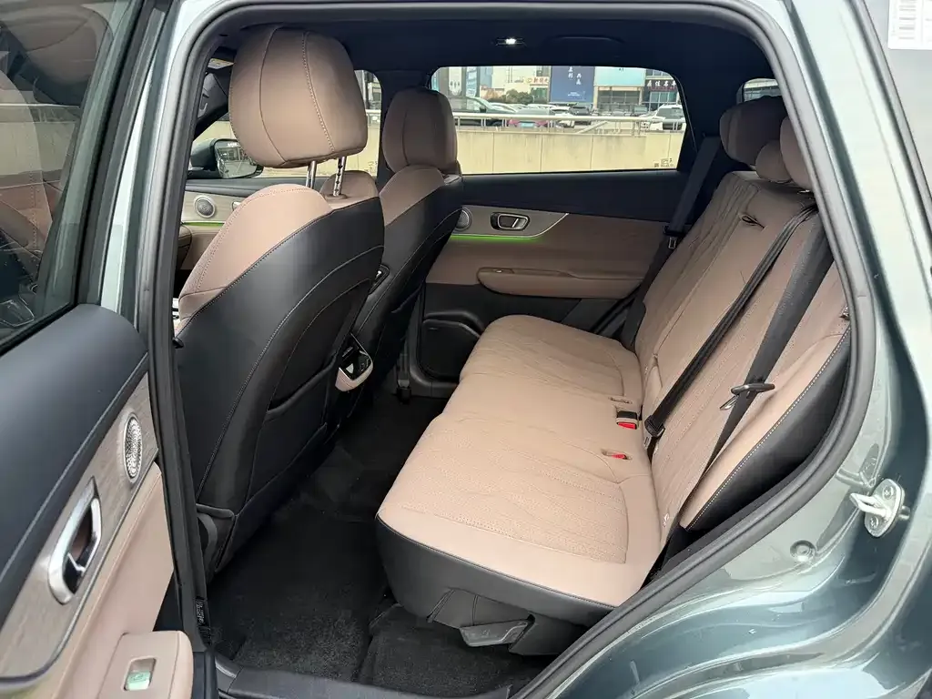 Chery Tiggo 8 PLUS — фото 6