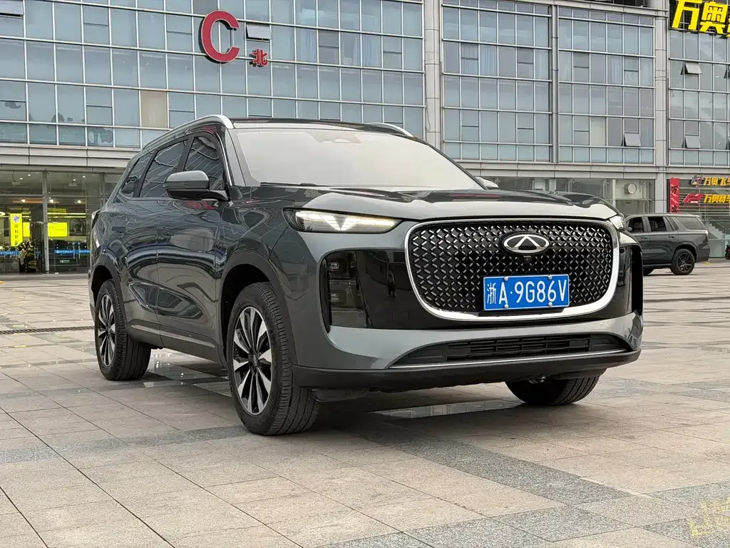 Chery Tiggo 8 PLUS — фото 8