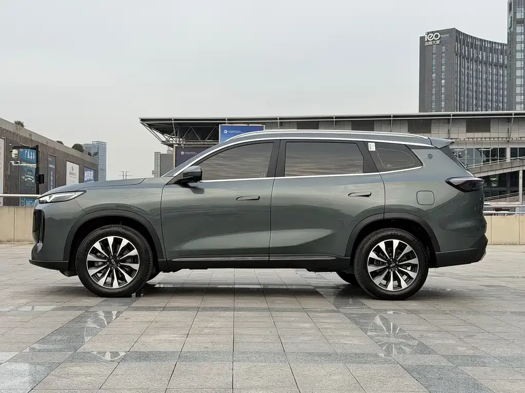 Chery Tiggo 8 PLUS — фото 10