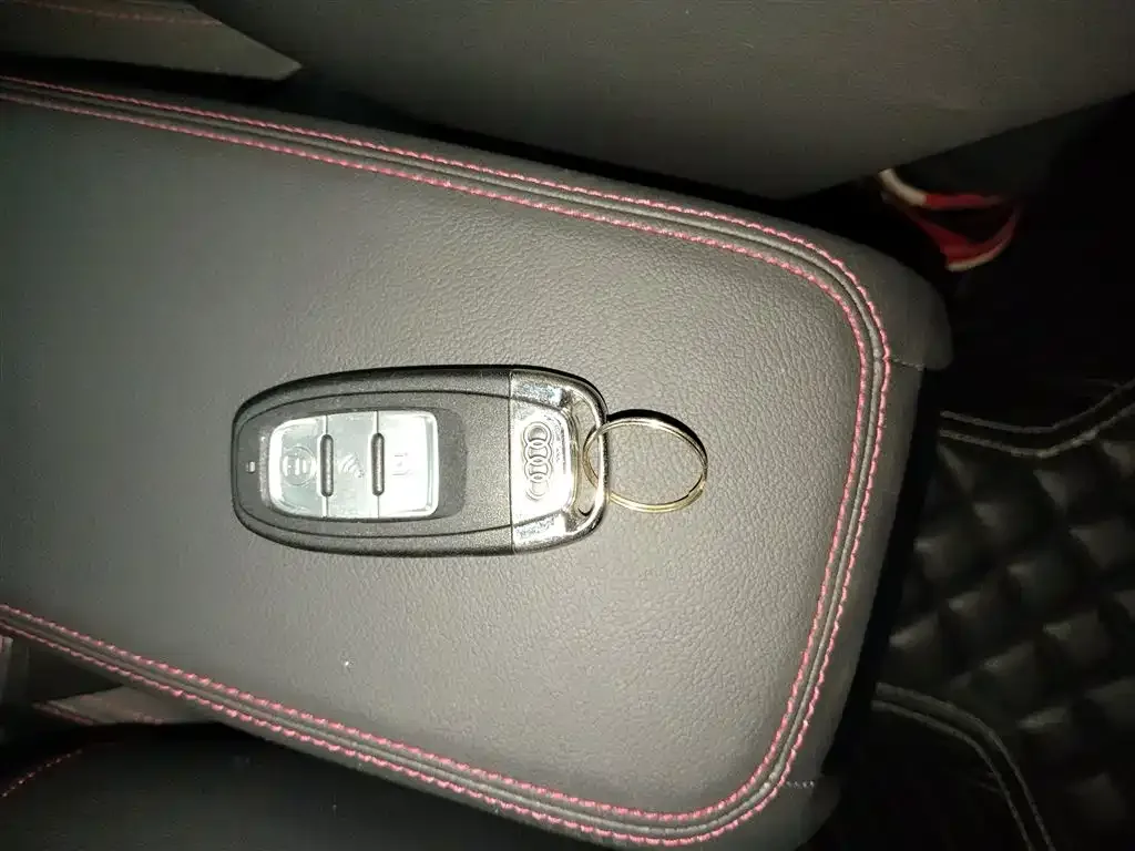 Audi Q2L 2022 из CN, фото 9