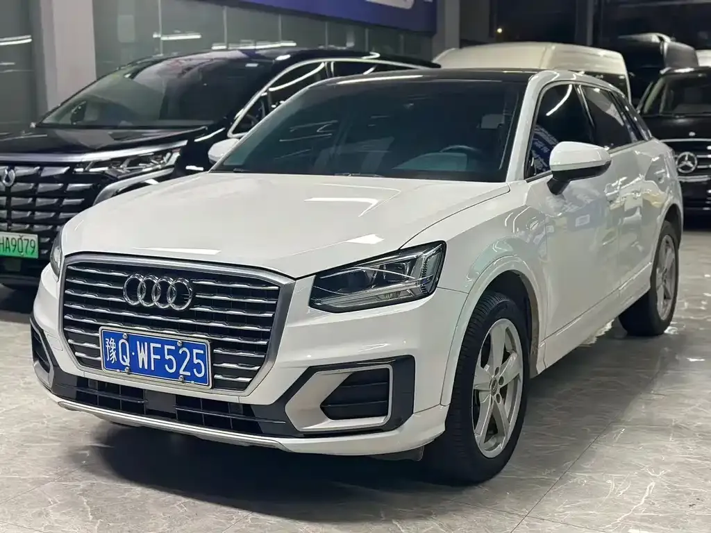 Audi Q2L 2021 из CN, фото 1