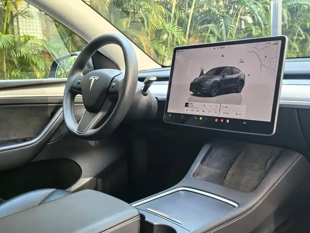 Tesla Model Y 2024 из CN, фото 2