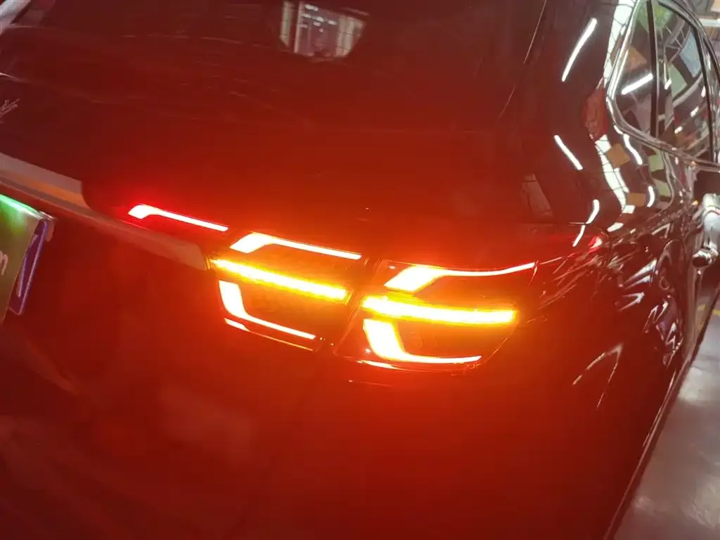 Hongqi HS5 2022 из CN, фото 8