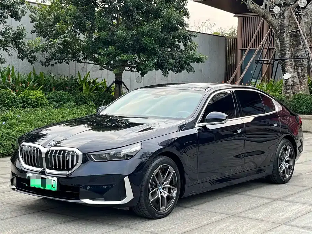 BMW i5 2024 из CN, фото 7