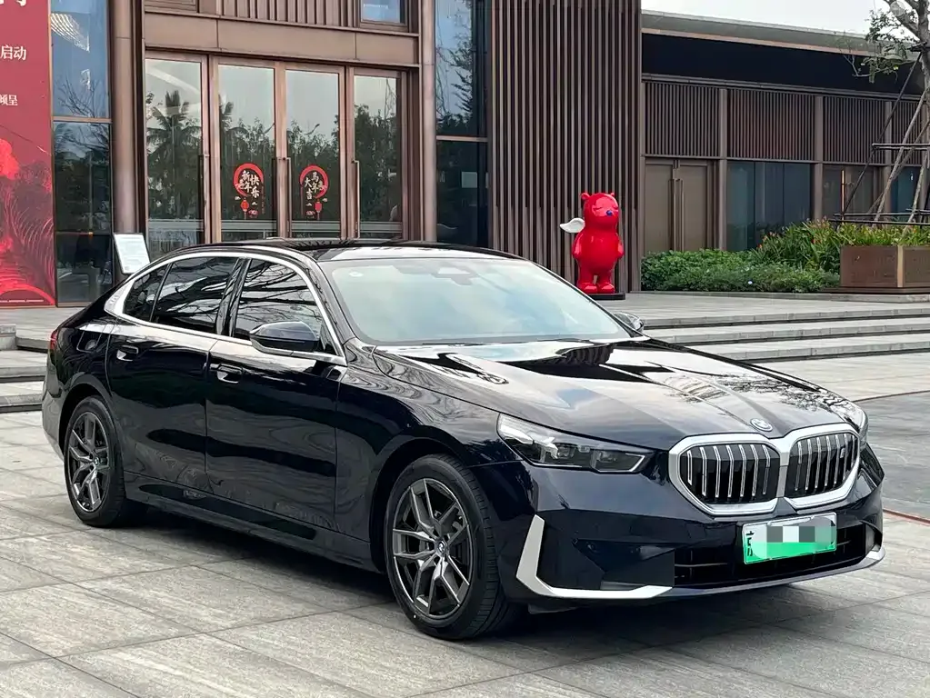 BMW i5 2024 из CN, фото 10