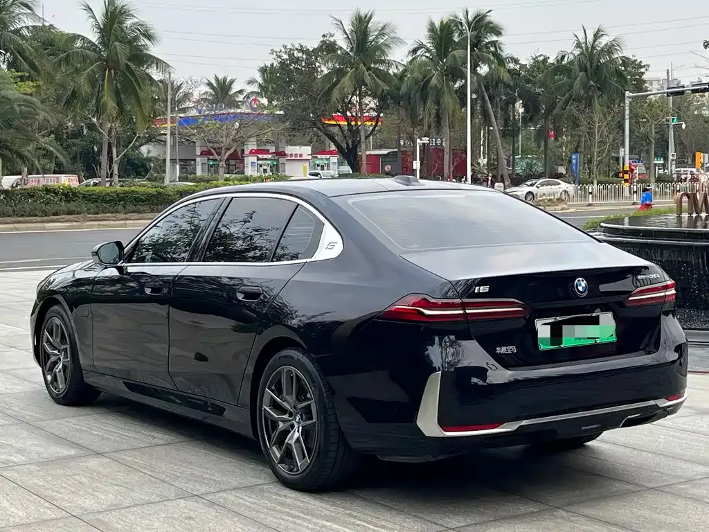 BMW i5 2024 из CN, фото 5