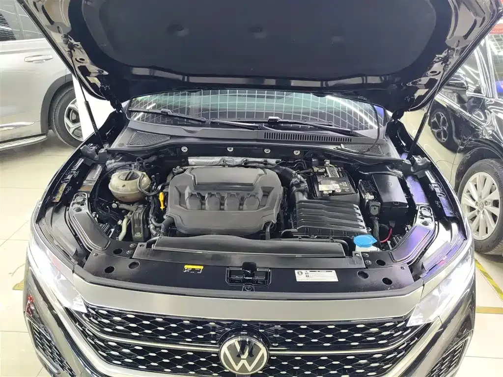 Volkswagen Passat — фото 10