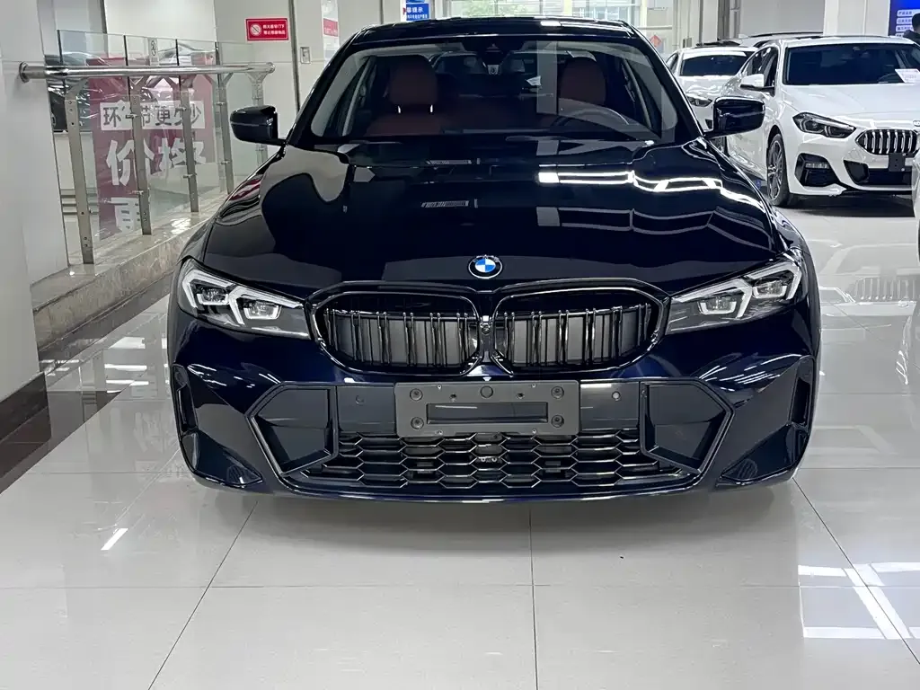 BMW 3 Series 2024 из CN, фото 6