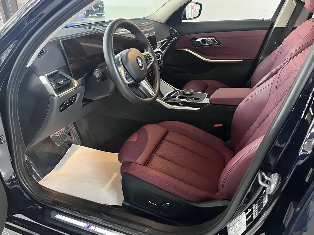 BMW 3 Series 2024 из CN, фото 8