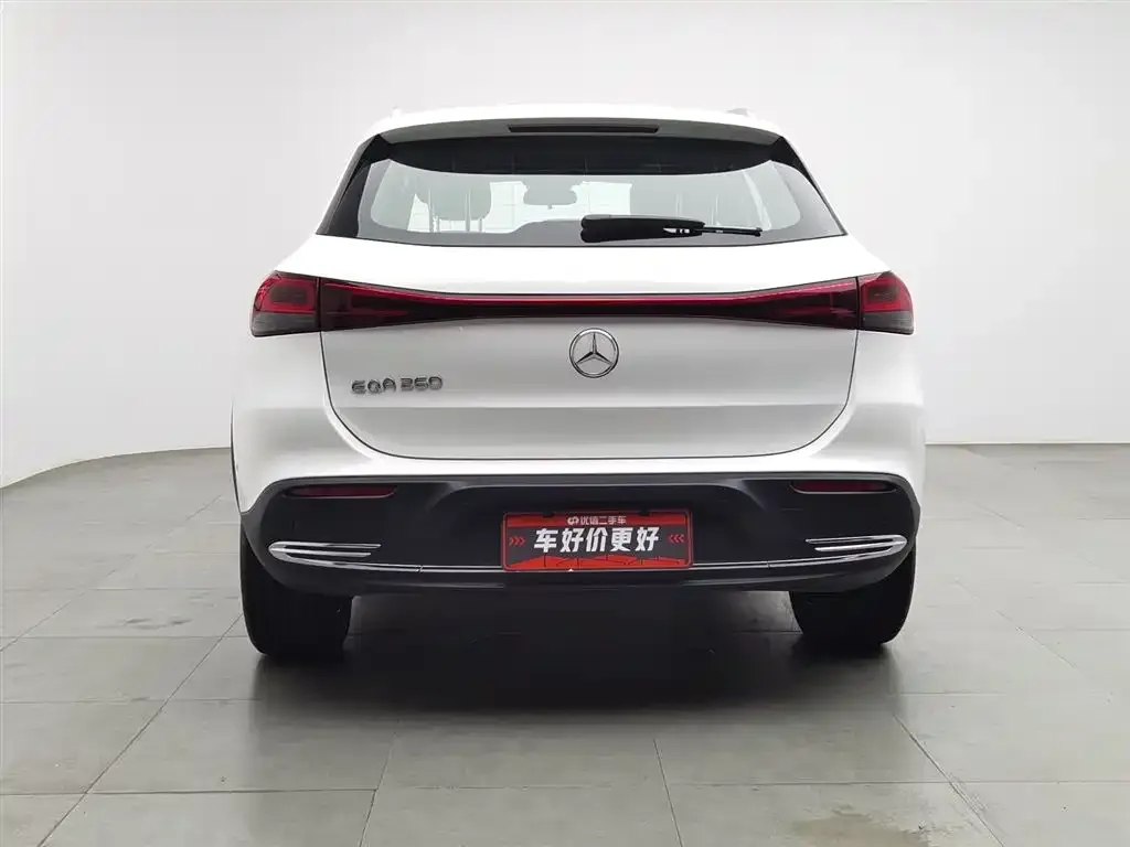 Mercedes-Benz EQA — фото 4