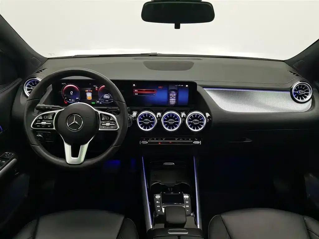 Mercedes-Benz EQA — фото 5