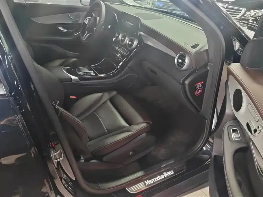 Mercedes-Benz GLC 2022 из CN, фото 3
