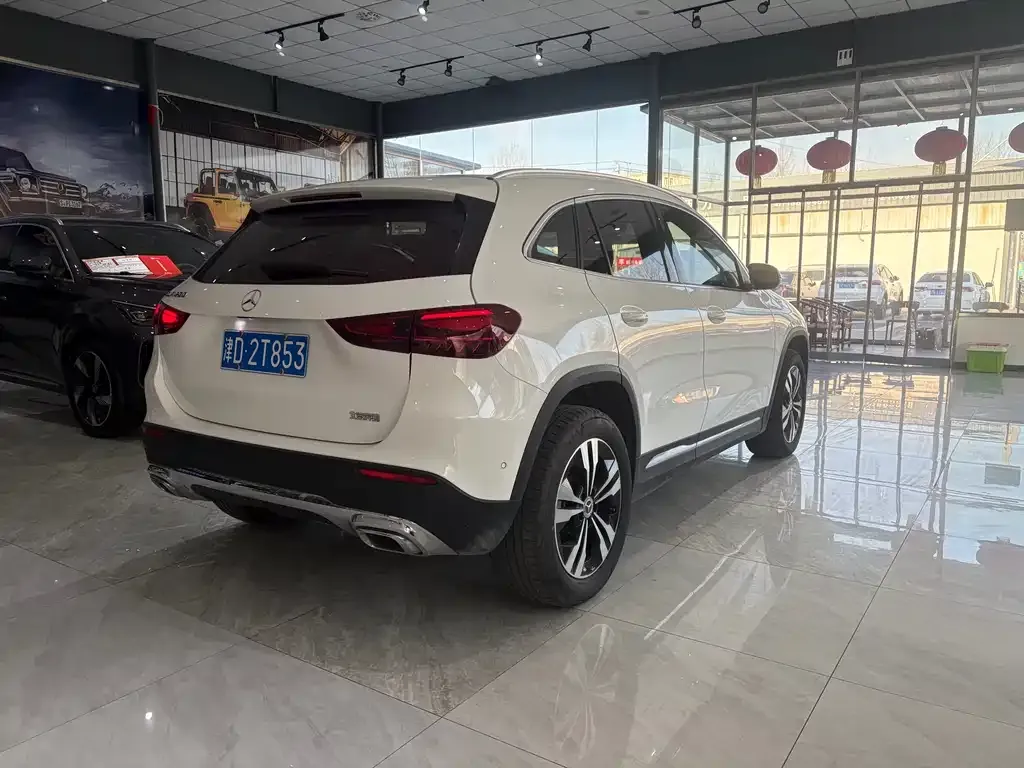 Mercedes-Benz GLA — фото 9