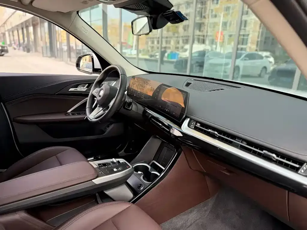 BMW X1 2025 из CN, фото 3