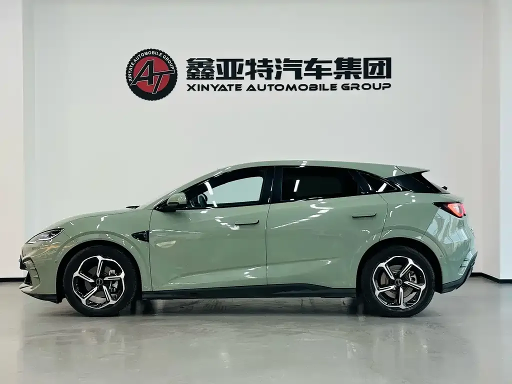 BYD Seal 06GT — фото 8
