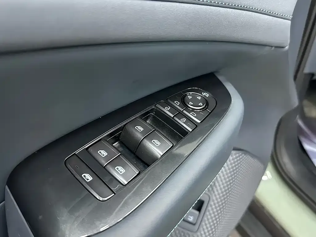 BYD Seal 06GT — фото 3