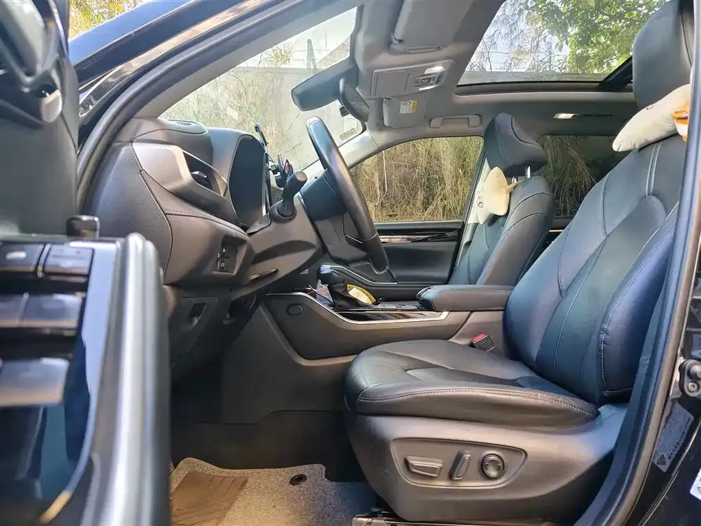 Toyota Highlander 2022 из CN, фото 8