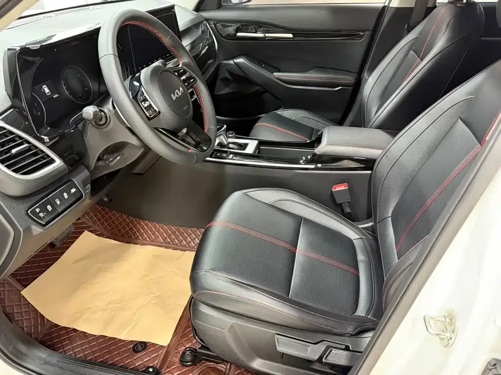Kia KX3 2021 из CN, фото 8
