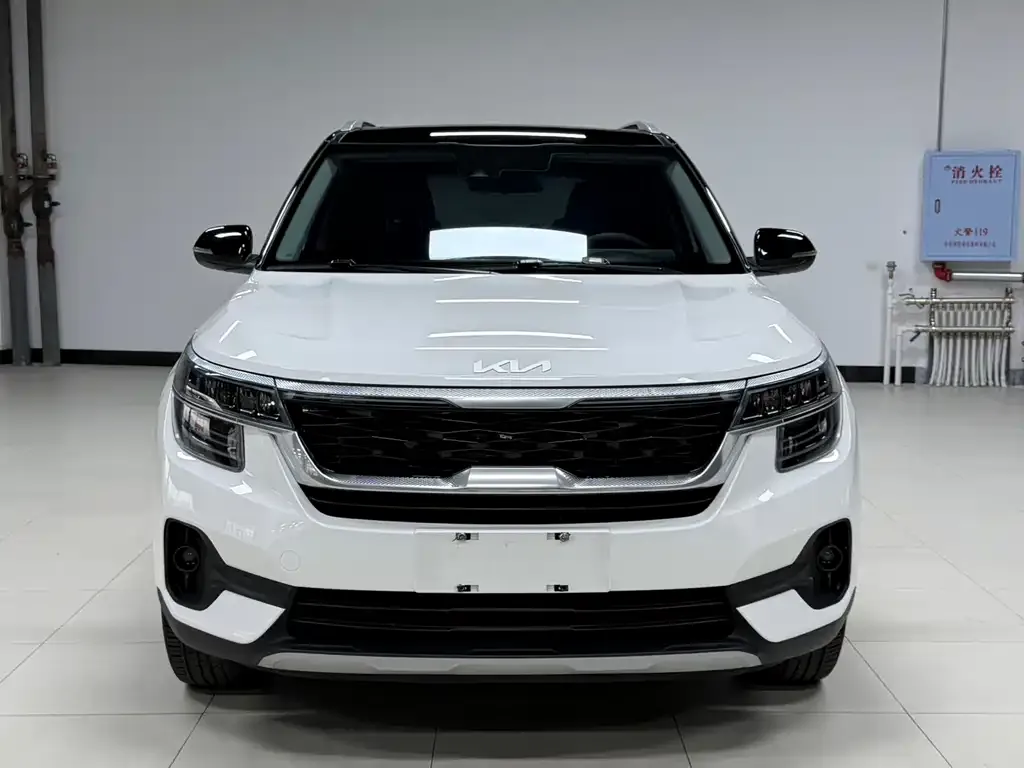 Kia KX3 2021 из CN, фото 2