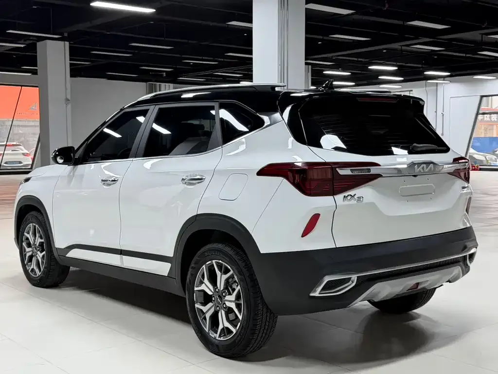 Kia KX3 2021 из CN, фото 9