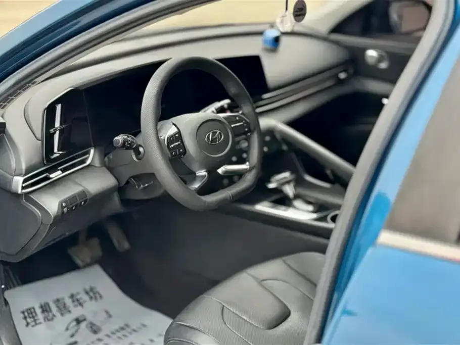 Hyundai Elantra 2021 из CN, фото 3