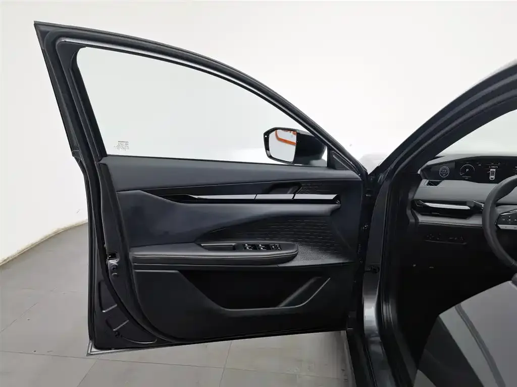 Changan UNI-V 2024 из CN, фото 8