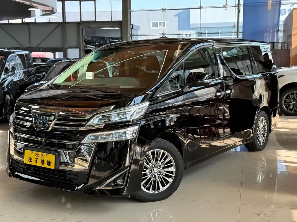 Toyota Vellfire 2021 из CN, фото 1
