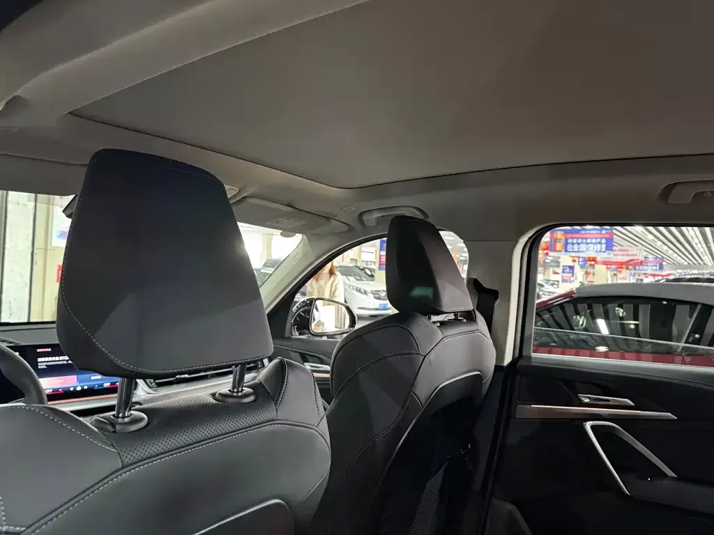 BMW X1 2023 из CN, фото 9