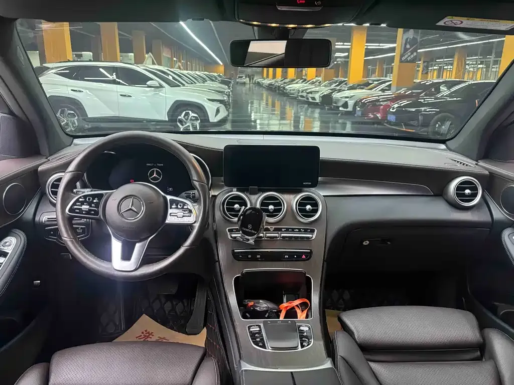 Mercedes-Benz GLC 2021 из CN, фото 8