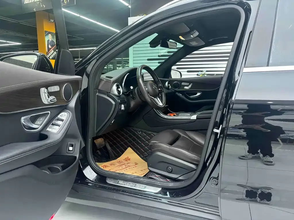 Mercedes-Benz GLC 2021 из CN, фото 7