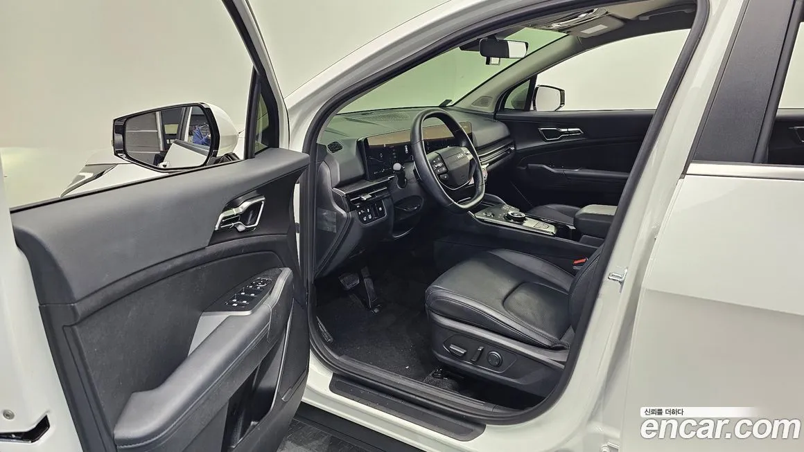 Kia Sportage — фото 9