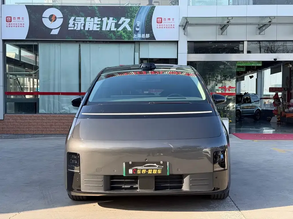 Li Auto MEGA 2024 из CN, фото 4