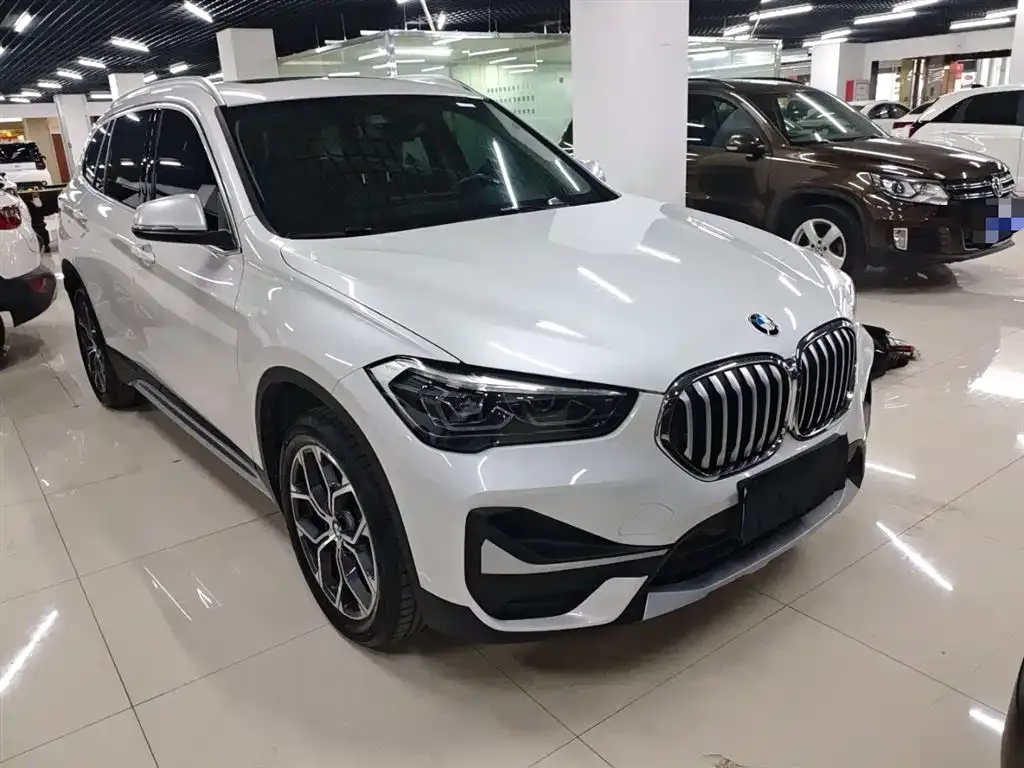 BMW X1 — фото 6