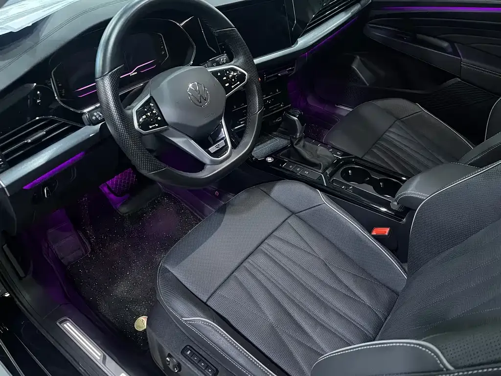 Volkswagen Passat — фото 10