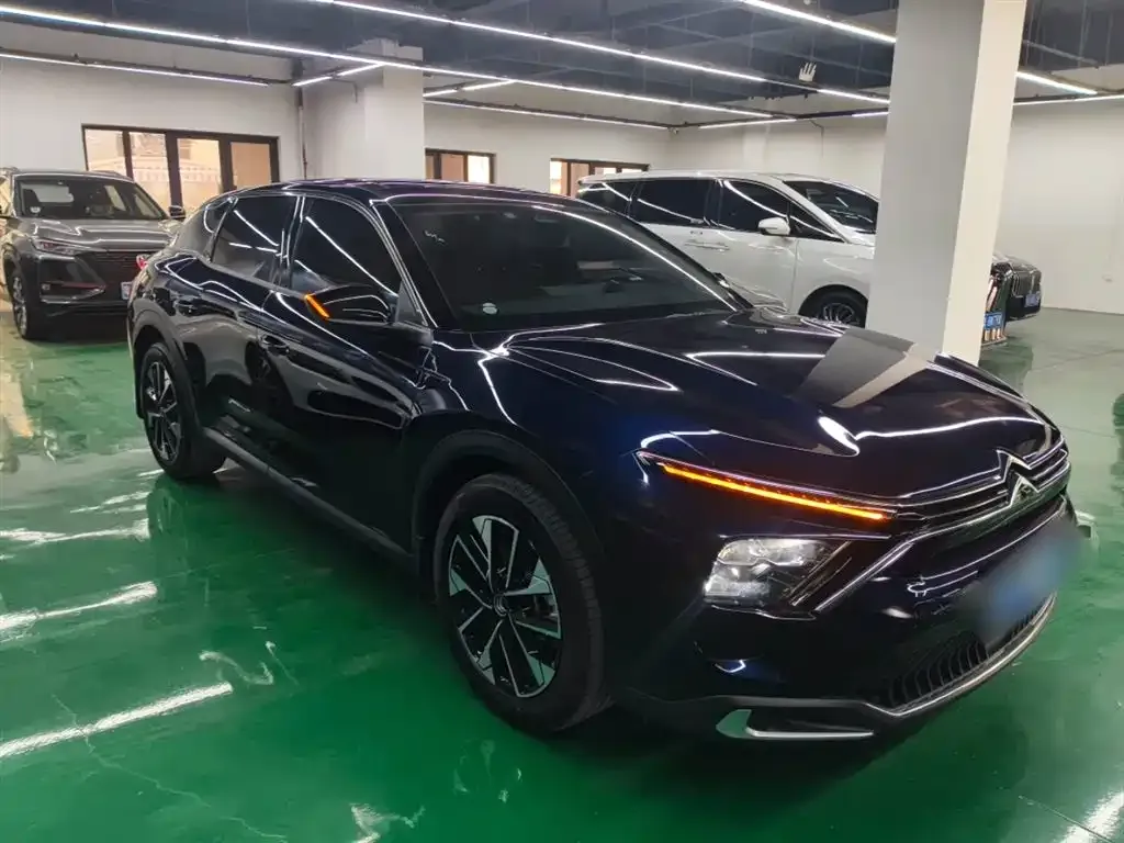 Citroen C5 X 2024 из CN, фото 4