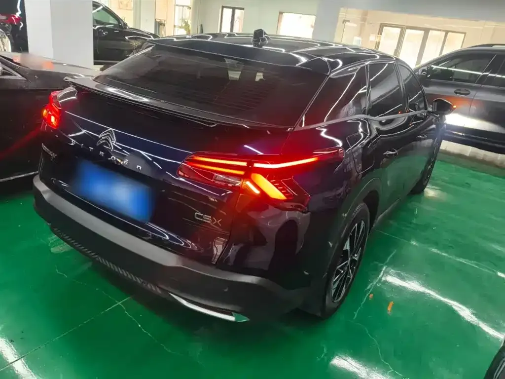 Citroen C5 X 2024 из CN, фото 7