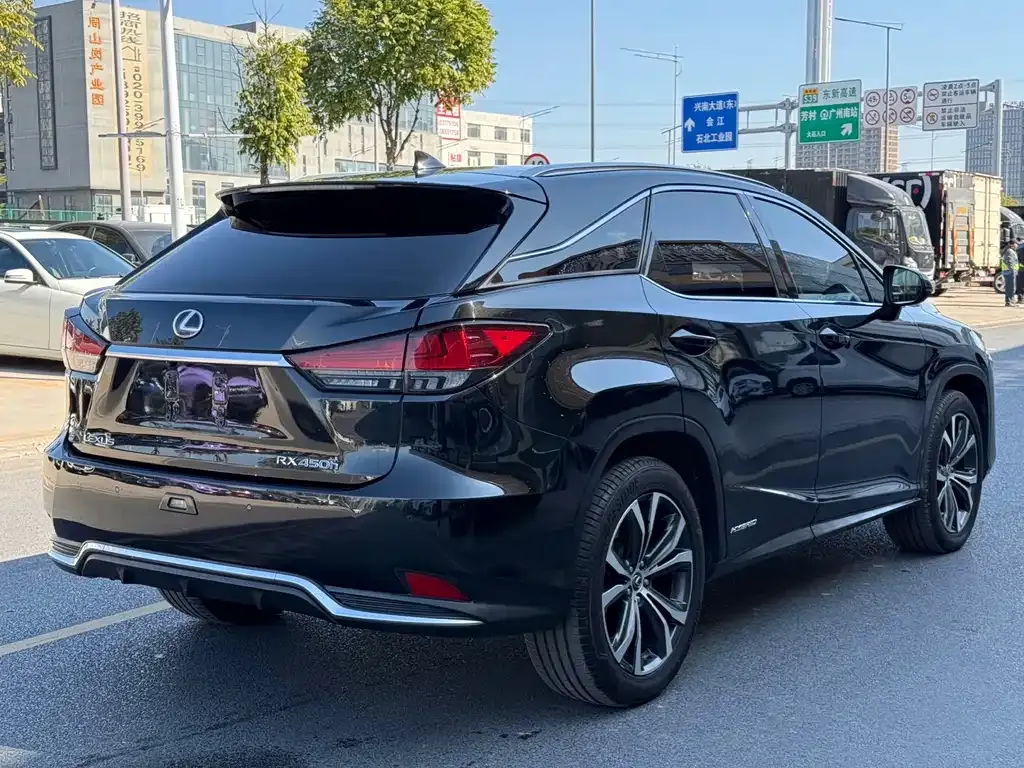 Lexus RX — фото 4