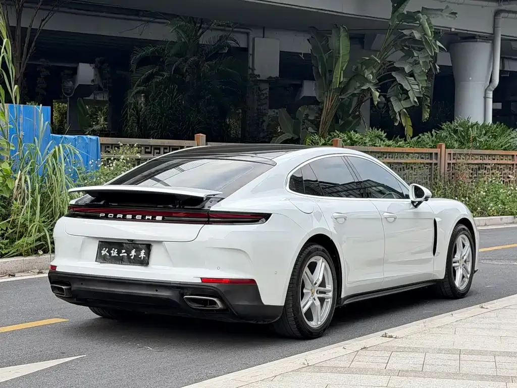 Porsche Panamera — фото 4